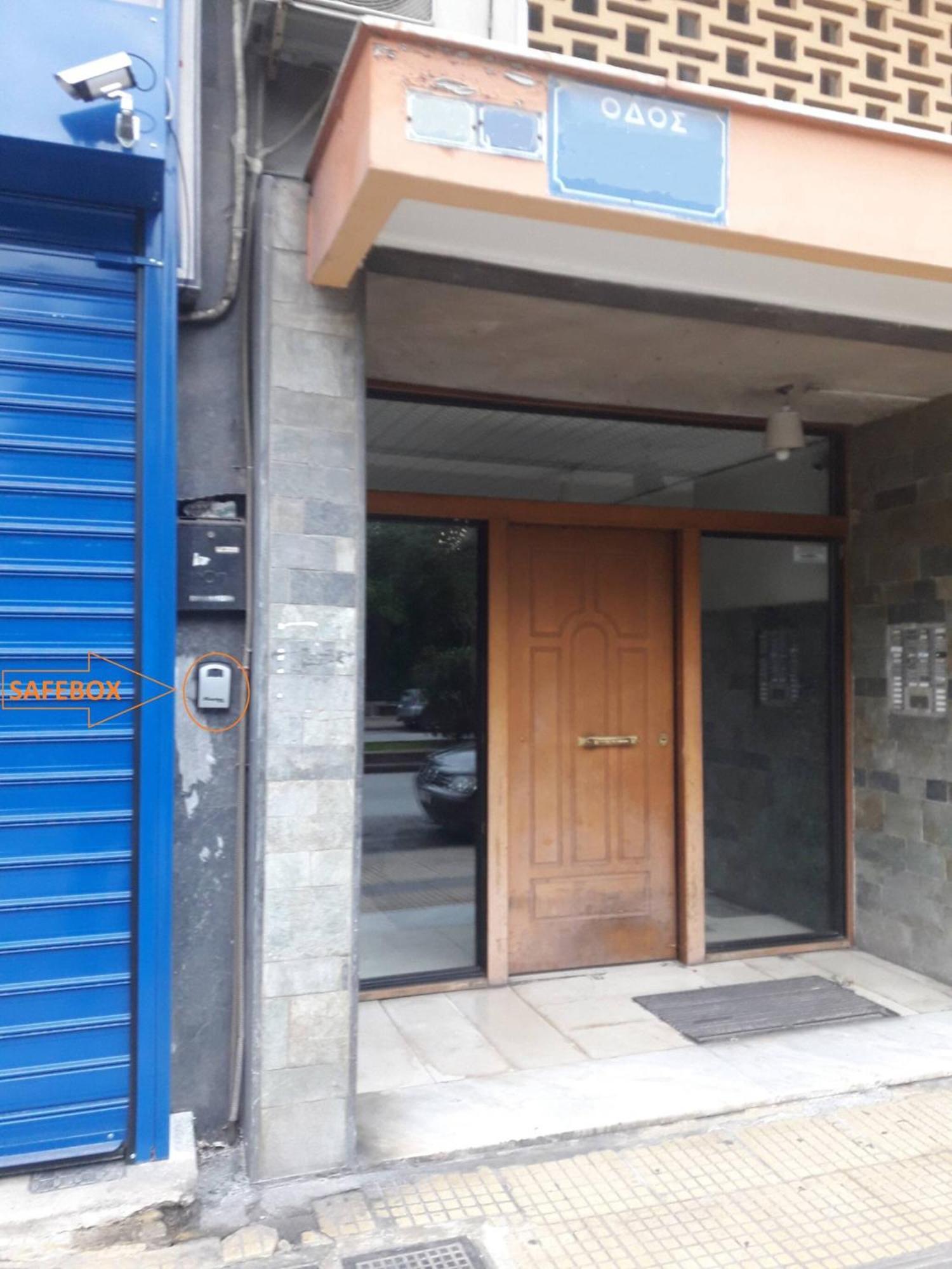 Kerameikos, A Lovely Apartment Athena Bagian luar foto